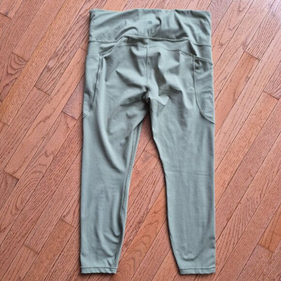 Athleta Ultimate Stash Tight II 7/8 Tight Legging Large - Picture 8 of 15